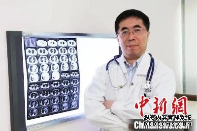 上海市新冠肺炎医疗救治高级专家组成员朱蕾。 民盟上海市委供图